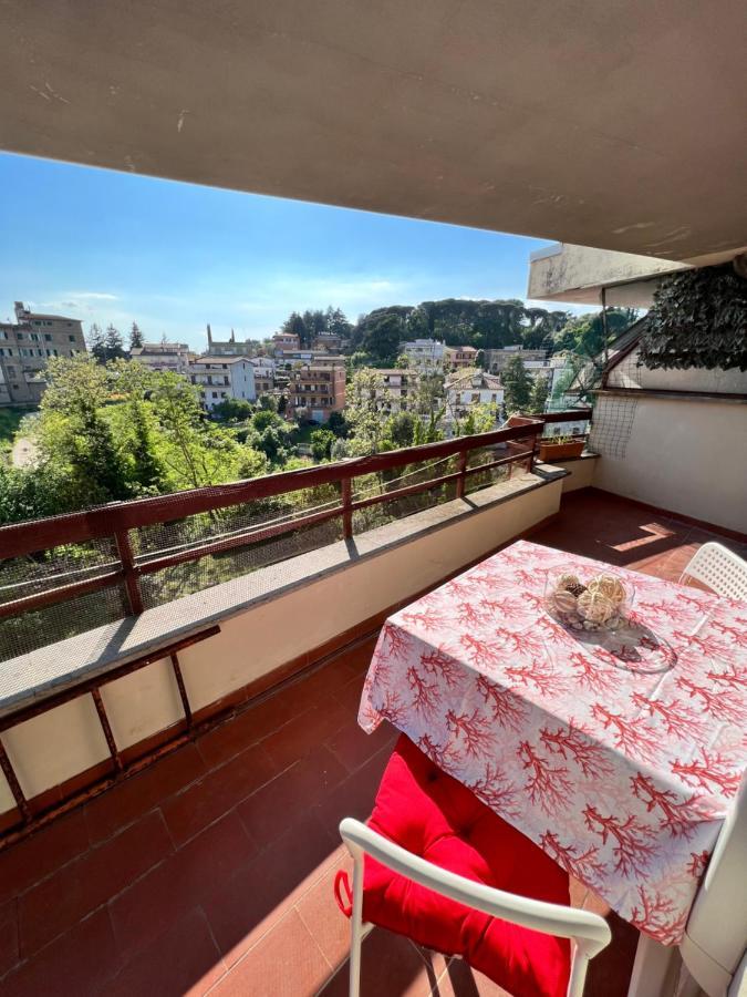 Appartamento Mansardina A Pochi Passi Da Roma Morlupo Esterno foto